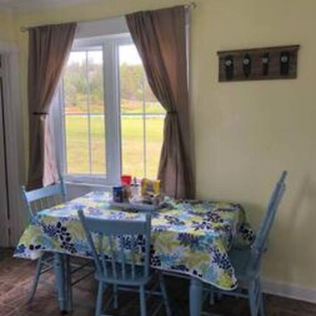 特威林盖特Experience Tranquility Cricket Field Offers Charming Retreat In Twillingatate别墅 外观 照片